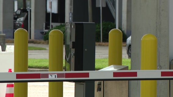 Tampa International Airport upgrades parking garage payment technology