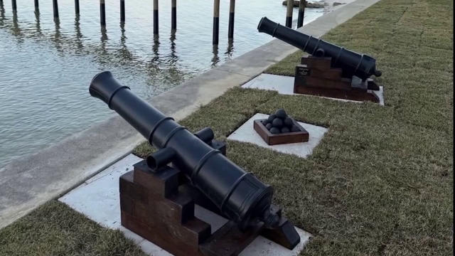 Hudson couple handcrafts full-size replica cannons for Tampa Bay's pirate-loving crowd