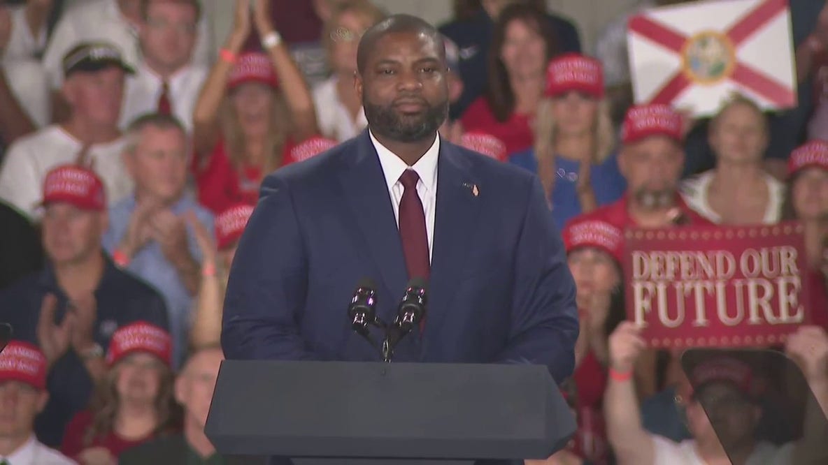 Byron Donalds makes closing argument in Pinellas Co. alongside Sen. Scott