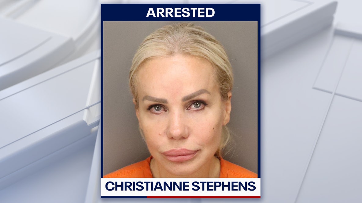 Clearwater woman accused of hitting boyfriend with laptop during argument: CPD