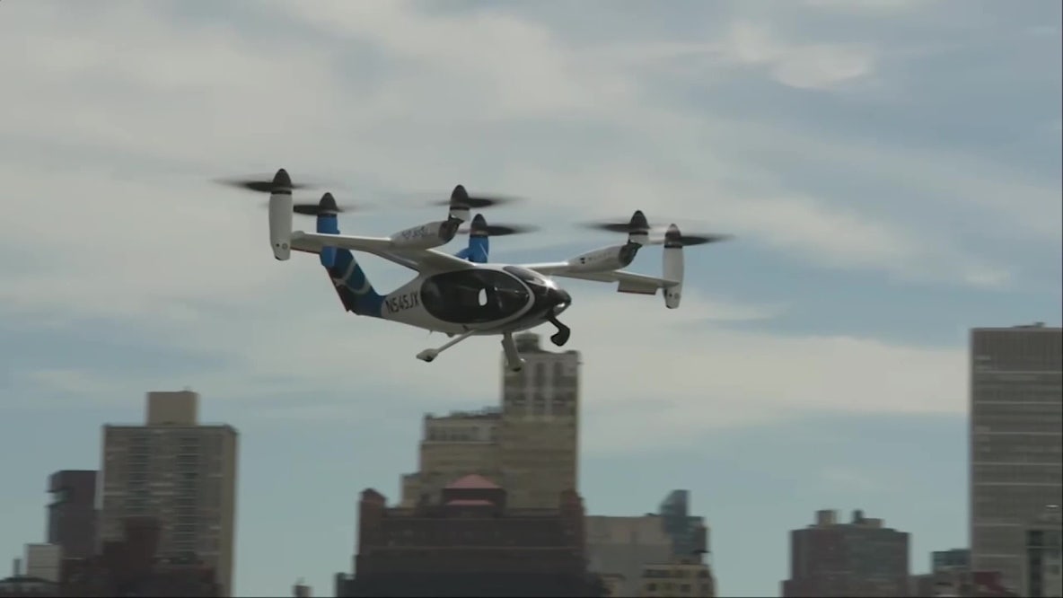 Electric air taxi flies from St. Pete to Tampa International Airport in Florida test