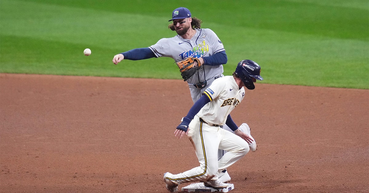 Brewers fan guide to Tropicana Field: Parking, tailgating and more