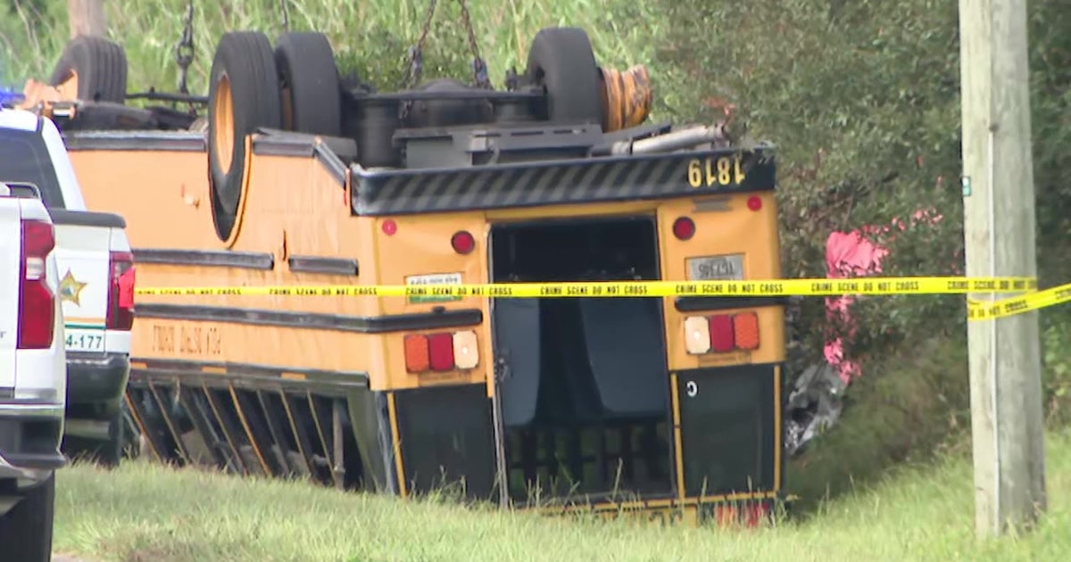 Polk County school bus crash kills 2, including Winter Haven High School student: PCSO Polk County school bus crash kills 2, including Winter Haven High School student: PCSO