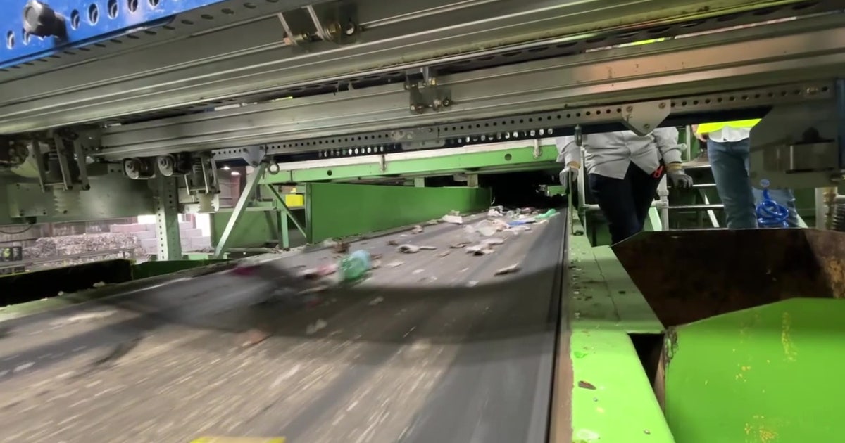 How an AI-powered robot in Sarasota saves 35,000 recyclables a day