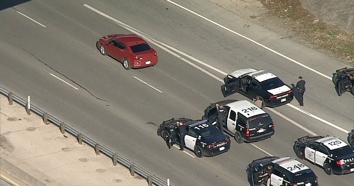 Suspect leads police on high-speed chase in Fort Worth | FOX 26 Houston