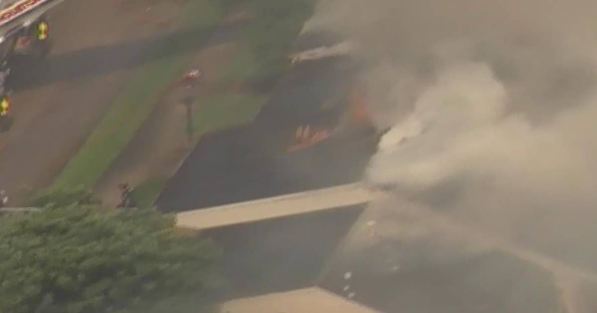 Houston Fire Dept battles fire in southwest Houston | FOX 26 Houston