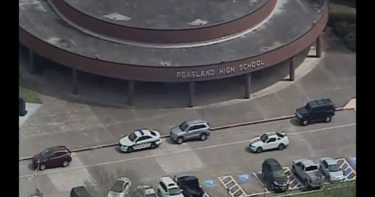 Student brings handgun to Pearland High school | FOX 26 Houston