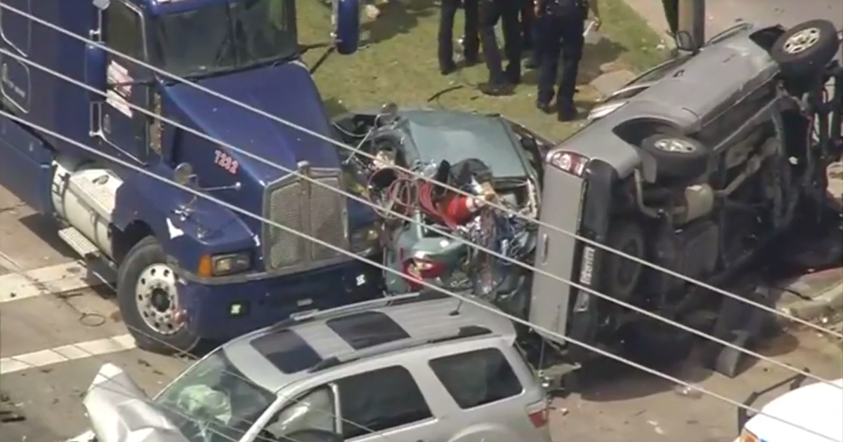 Police chase ends in multiple-vehicle crash | FOX 26 Houston