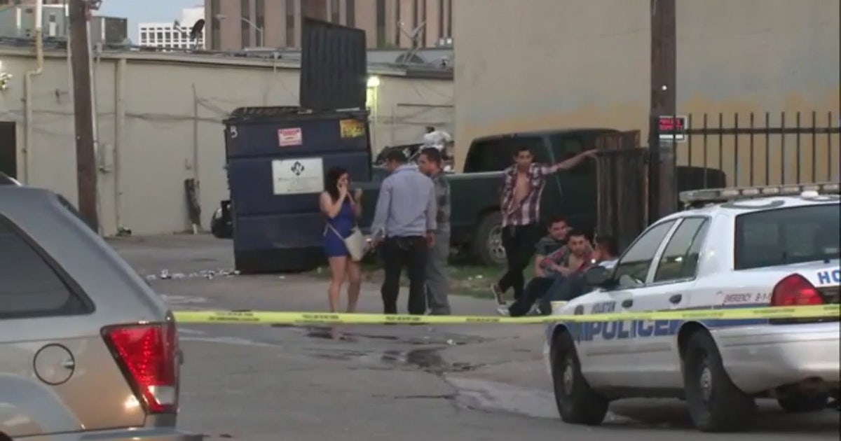 Suspects in custody after officer involved shooting | FOX 26 Houston