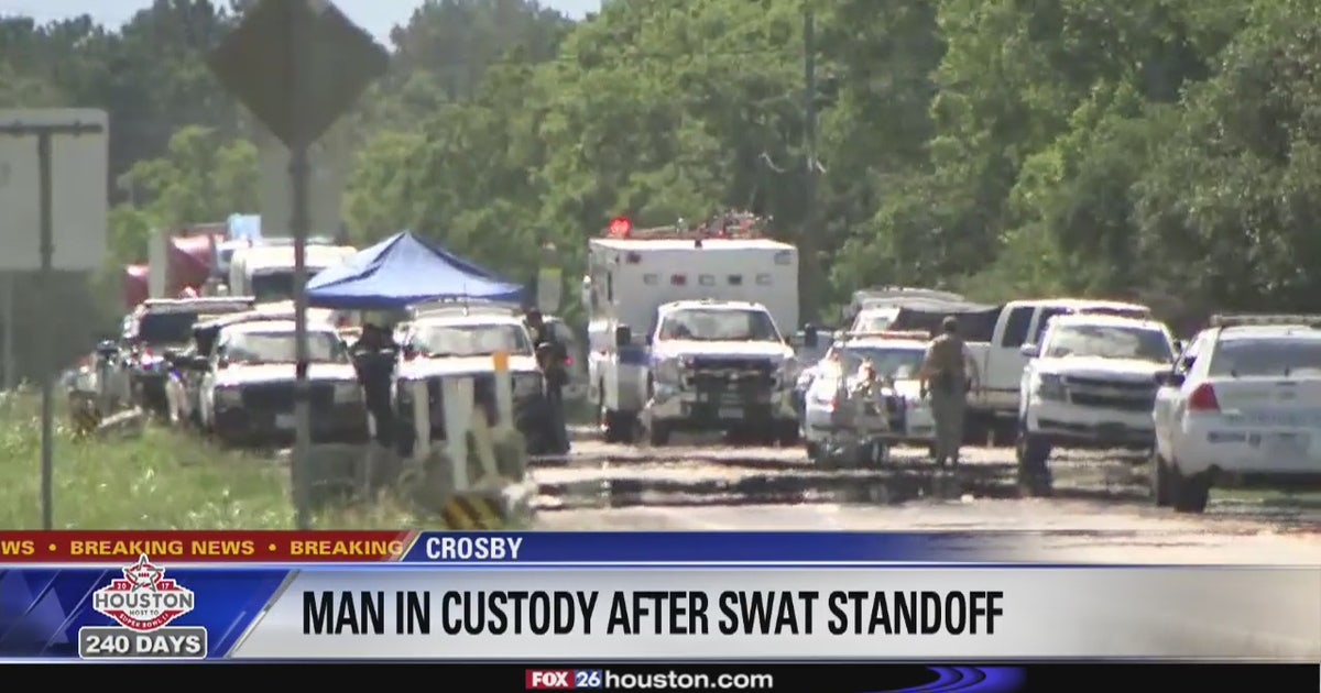 Home invasion suspect in custody after standoff in Crosby | FOX 26 Houston