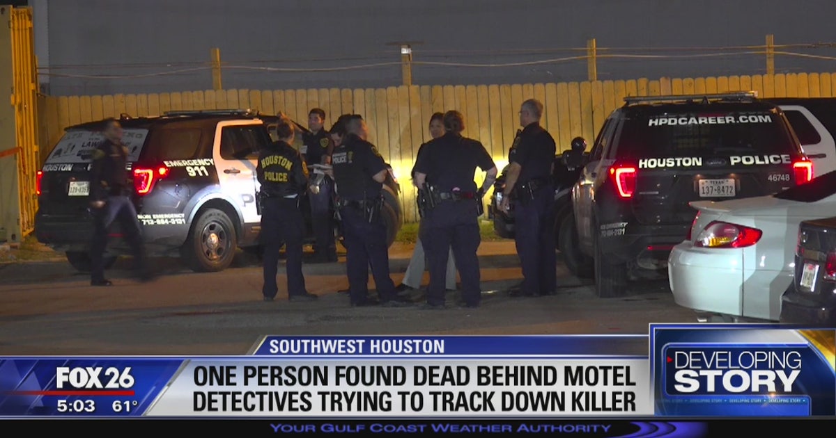 Man found dead behind motel in southwest Houston | FOX 26 Houston