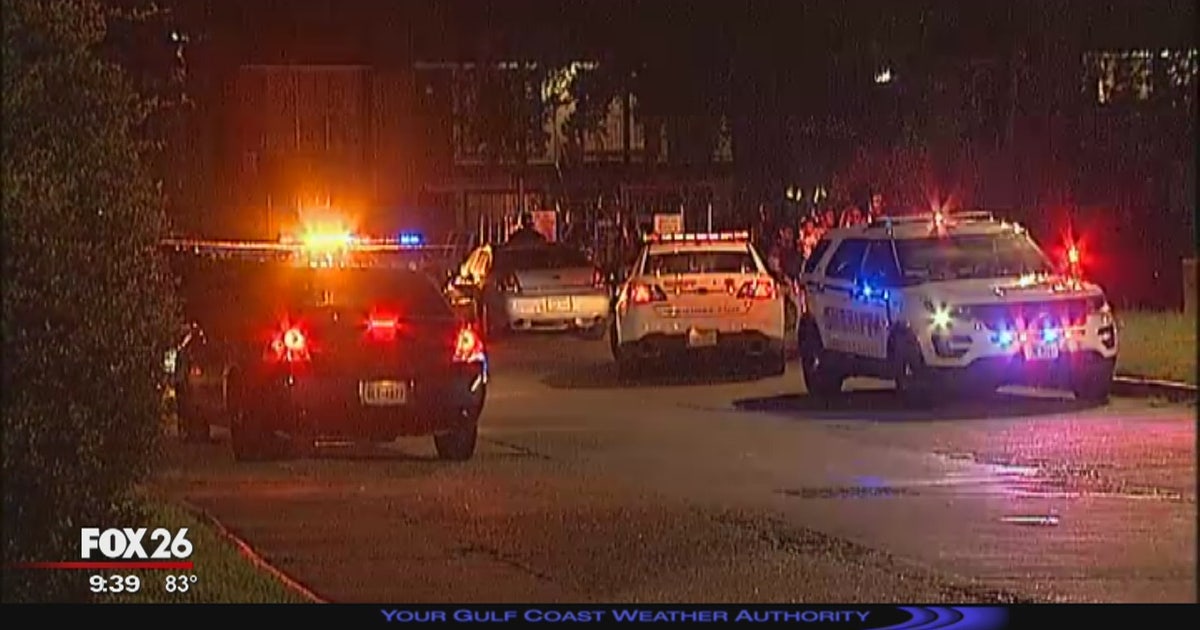 Man shot, killed at east Harris County apartment complex | FOX 26 Houston