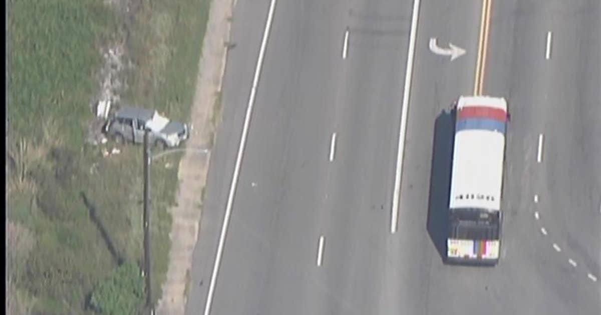 One dead in SUV- METRO bus crash | FOX 26 Houston