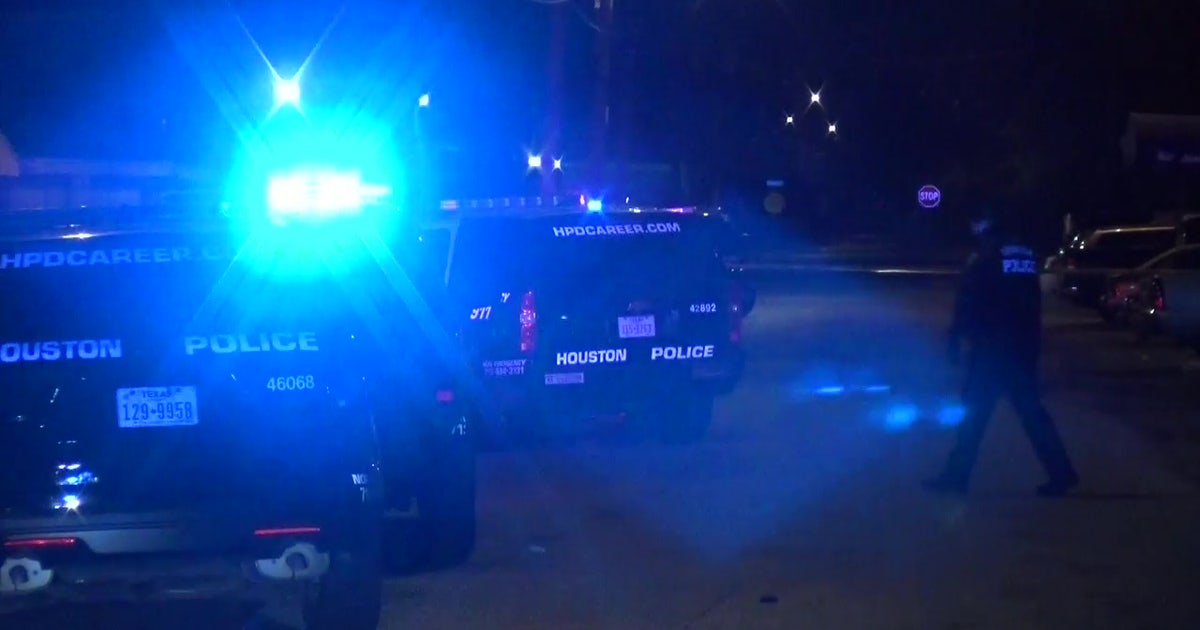 Two teens shot while inside car in SE Houston | FOX 26 Houston