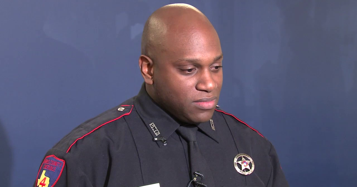 Pct. 4 deputy constable risks life to save family from fire | FOX 26 ...