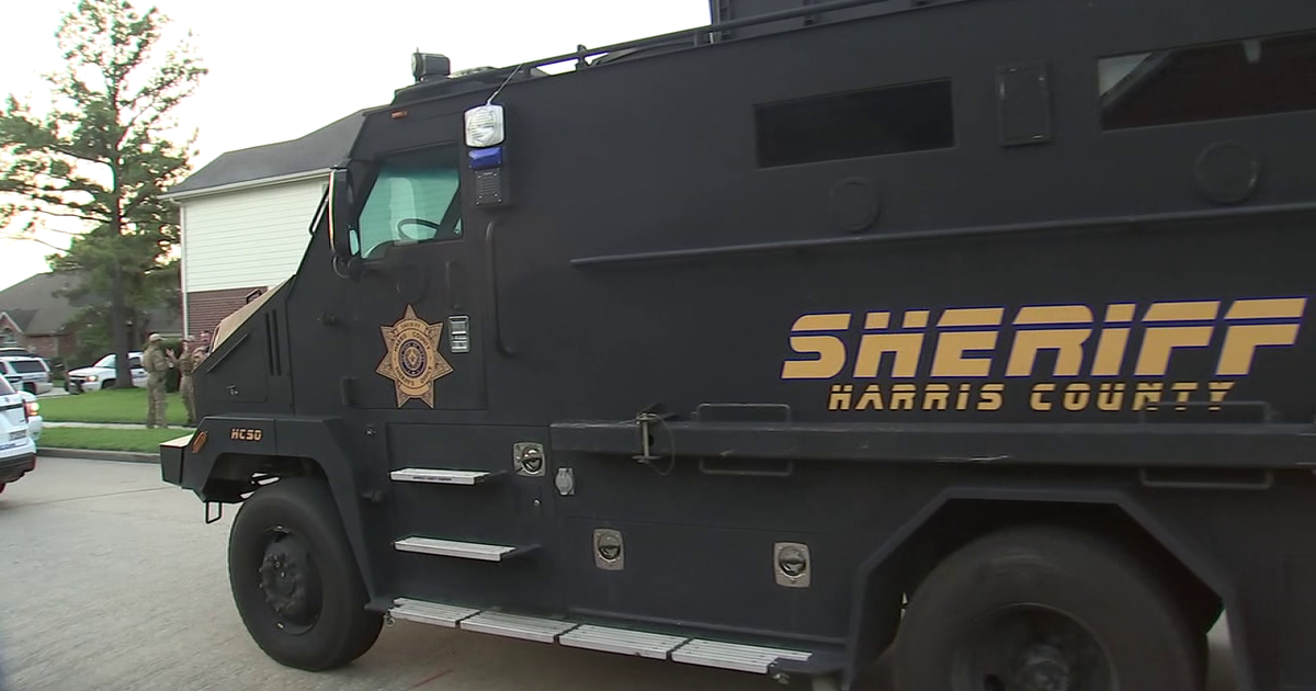 Man arrested for explosive material in northwest Harris County | FOX 26 ...