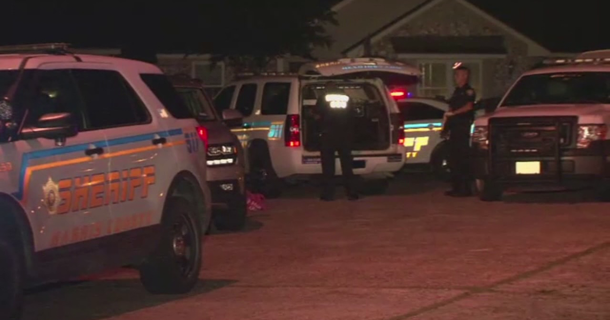 Deputies investigating apparent murder-suicide in north Harris County ...