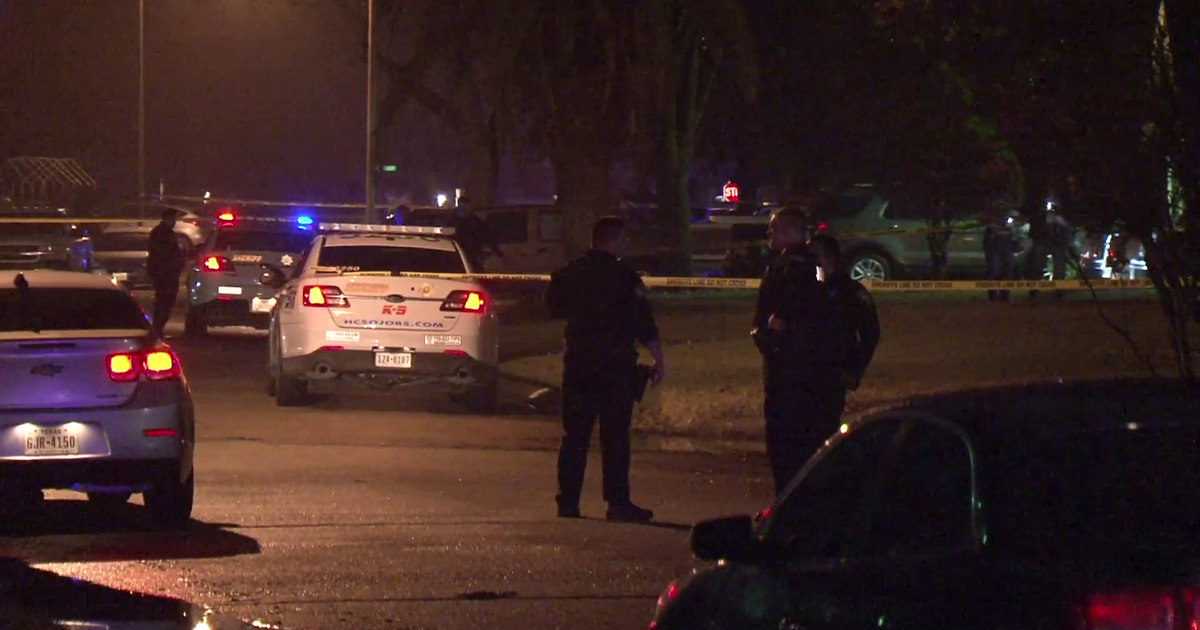 Deputies investigate possible gang-related shooting in Northeast Harris ...