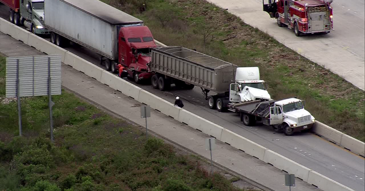 3 18-wheelers involved in crash in Fort Bend County | FOX 26 Houston