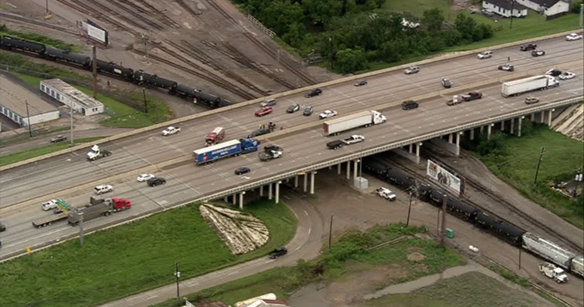 Officer involved in crash in northeast Houston | FOX 26 Houston
