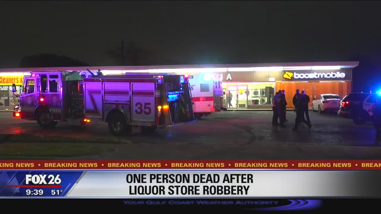Liquor store clerk fatally shoots robbery suspect, police say