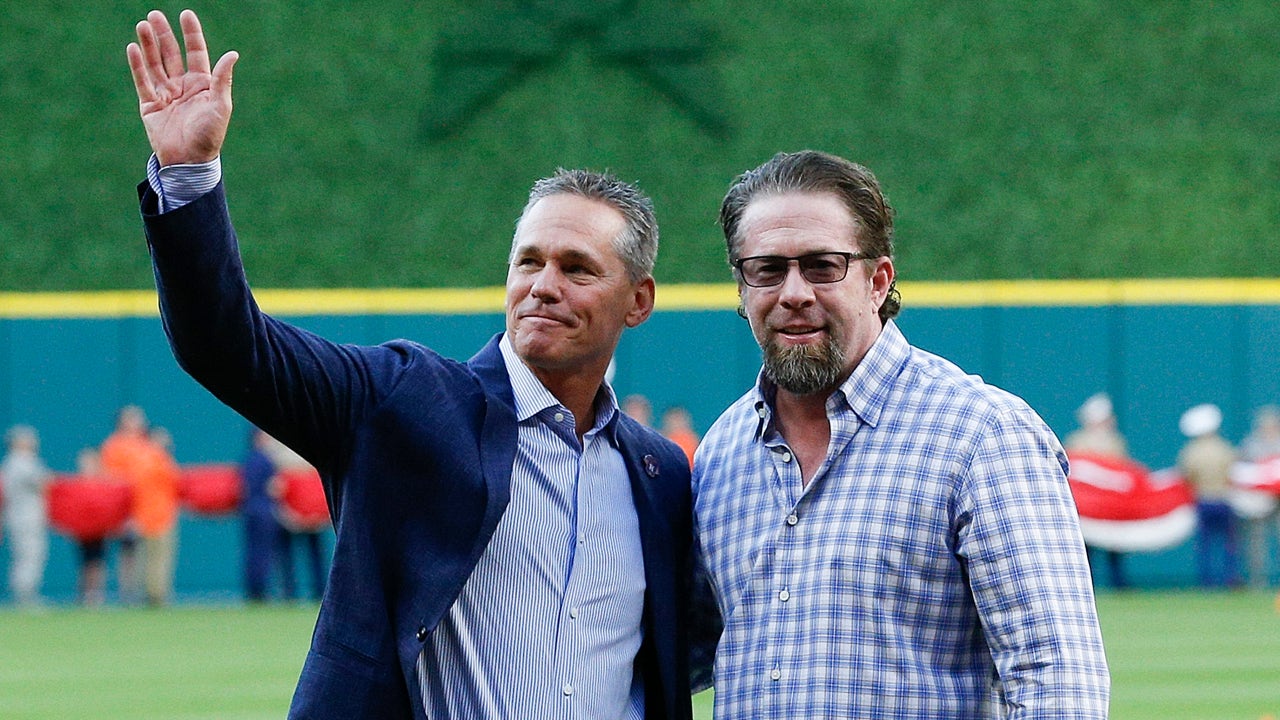 Craig Biggio and Jeff Bagwell were ecstatic about the Astros' World Series  win