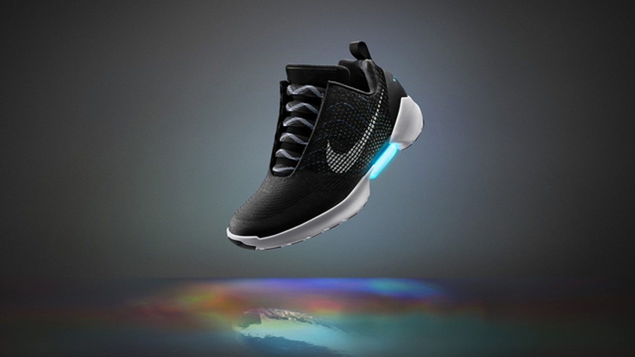 Hyperadapt self lacing shoes clearance