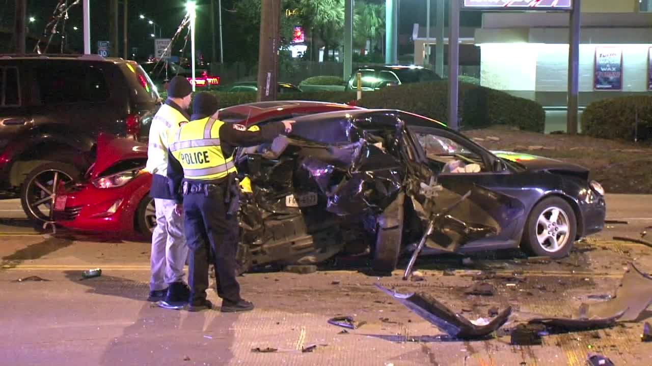 Drunk driver arrested after 4car crash in Baytown FOX 26 Houston