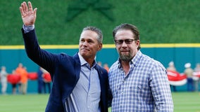 Craig Biggio, Jeff Bagwell to throw out ceremonial first pitches at World Series Game 7