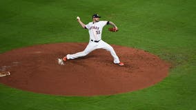 Astros’ Pressly reinjures knee, good to go for World Series