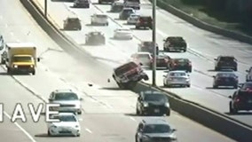 Suspected drunk driver smashes light poles on Wisconsin highway