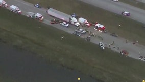 1 dead, several injured in multi-car crash on Alligator Alley segment of I-75