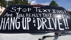 Clearwater police echo 'stop texting' message seen on driver's rear window