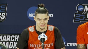 Rockets sign former UH guard Rob Gray