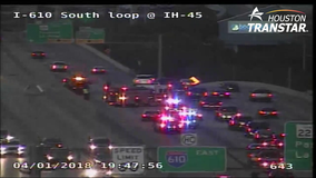 1 dead in crash on South Loop