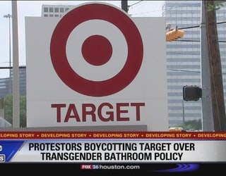 Man Tests Out Target S New Bathroom Policy Asks To Use Female
