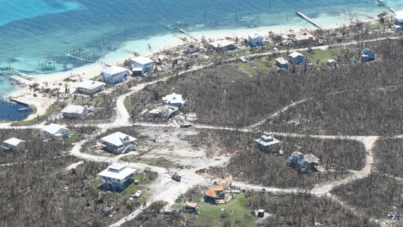 Tentative list of the missing in Bahamas has 2,500 names