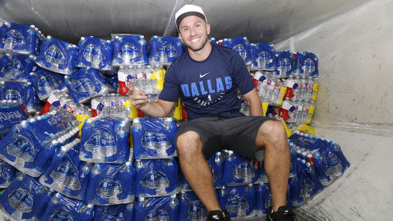 Mark Cuban loans J.J. Barea team plane for Puerto Rico relief effort