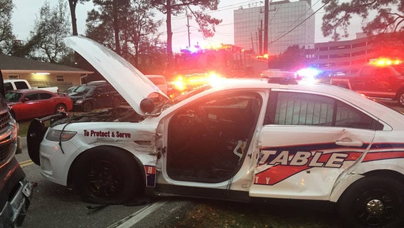 Deputy constable injured in northwest Harris County street crash