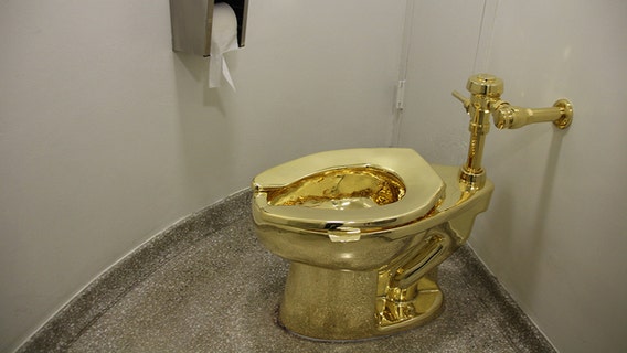 Solid gold toilet stolen from Winston Churchill's birthplace