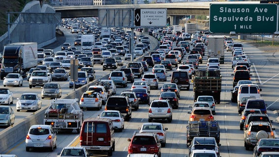 Study: Boston tops LA for worst rush-hour traffic in the nation