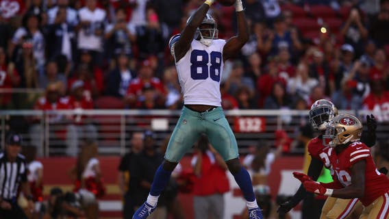 Ezekiel Elliott offensive explosion leads Cowboys past 49ers 40-10