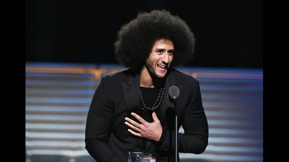 Colin Kaepernick appears in provocative Nike ad