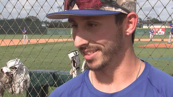 Houston Baptist center fielder plays while fighting lymphoma