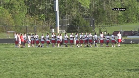 Lacrosse team in St. Mary's County sings national anthem after speakers fail