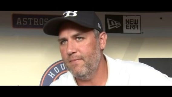 If the University of Texas calls Lance Berkman will listen