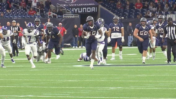 Hoka Hey: Manvel beats Angleton 35-10 to reach state championship game