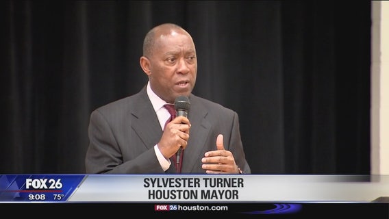 Mayor Turner for name change of Holman Street to Hofheinz Way