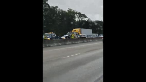 25-vehicle accident in Chambers County