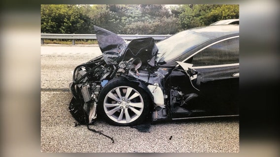 Florida man sues Tesla over autopilot feature, crash